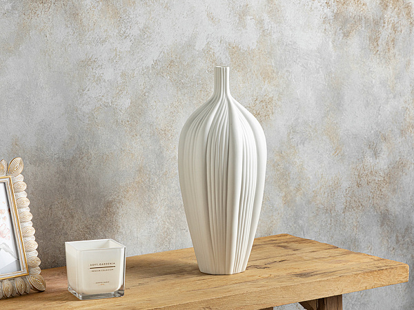 Wavy Vase 15х15х35 cm