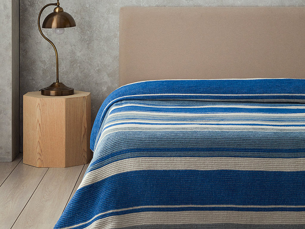 Striped Blanket 180х220 cm