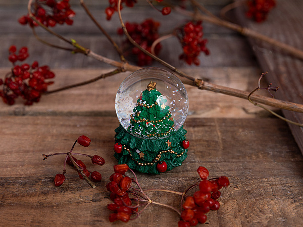 Christmas Season Snow globe 4.5х4.5х6.5 cm