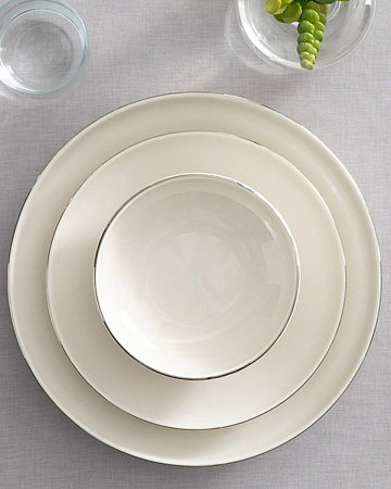 Torino A set of plates 15 cm - 27 cm - 21 cm 18 pcs