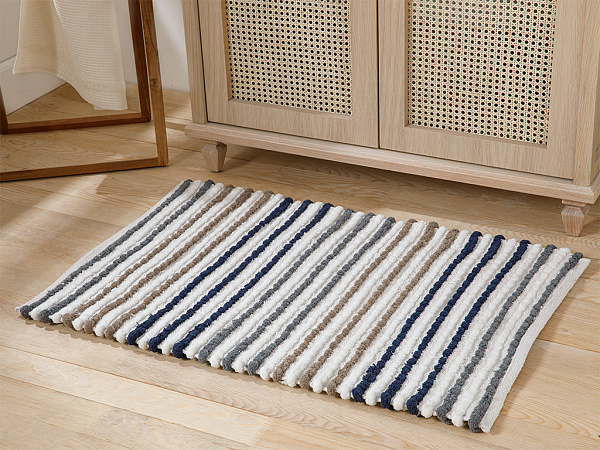 Balls Bath mat 60x90 cm