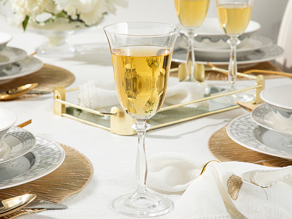 Nila Set of glasses 185 ml