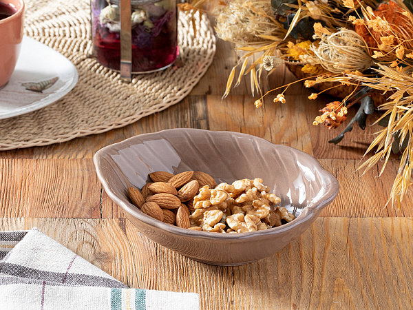 Butterfly Aperitif plate 16х13 cm