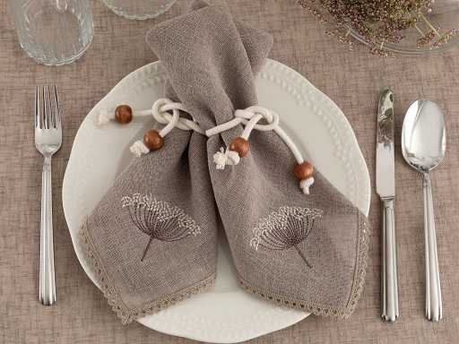 Flowers Set of napkins 40x40 cm 4 pcs