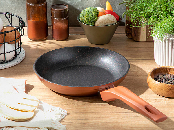 Alure Frying pan 22 cm