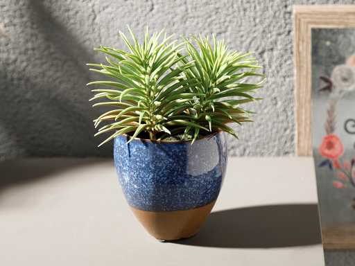 Pine Artificial flower 12х12х16 cm
