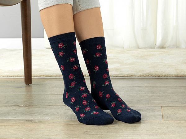 Red Rose Socks 36-40