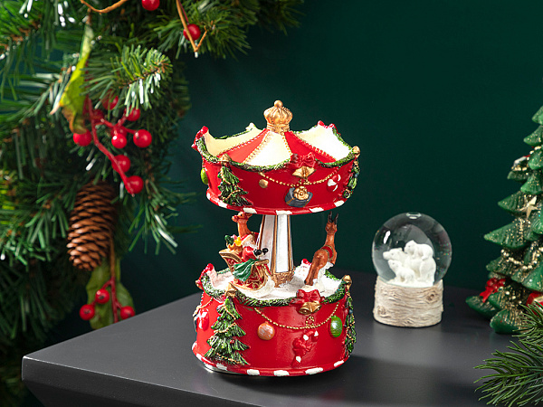 Carousel with Deer Музыкальная шкатулка 7.6х7.6х13 см