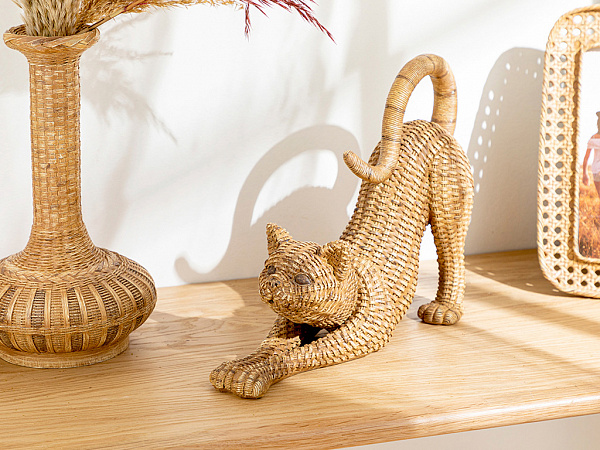Sleepy Cat Statuette 30.5х10х23 cm