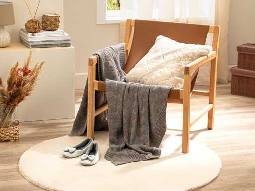 Soft Touch Rabbit Rug 120 cm