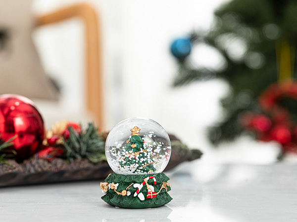 Green Christmas Tree Снежный шар 4.5х4.5х6 см