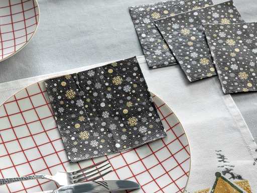 Stars and Snow Салфетки бумажные 25х25 см 20 шт