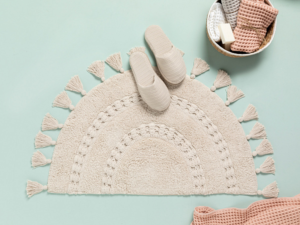 Half Moon Bath mat 55x90 cm