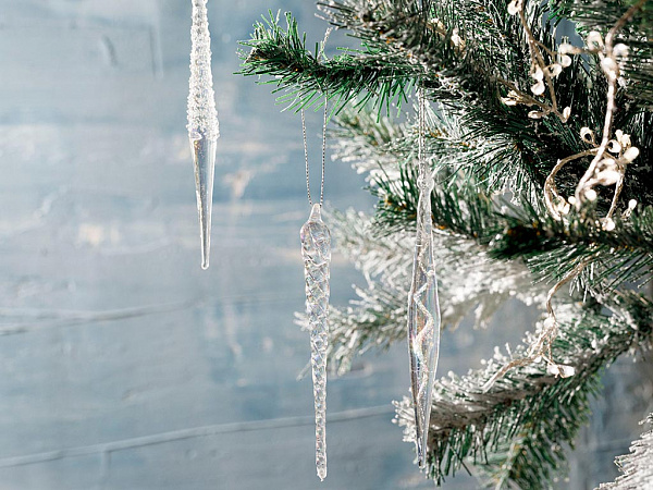 Winter Time Hanging Accessory 3 pcs 14 cm