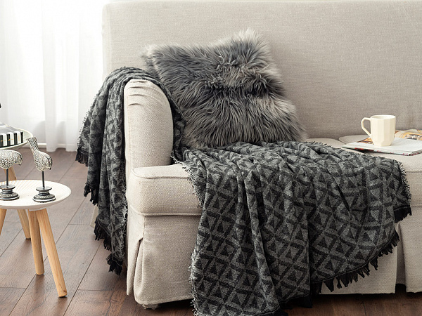 Dark Mono Blanket 130х170 cm
