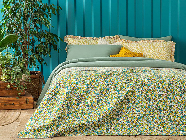 Classic Pretty Bed cover 200х220 cm