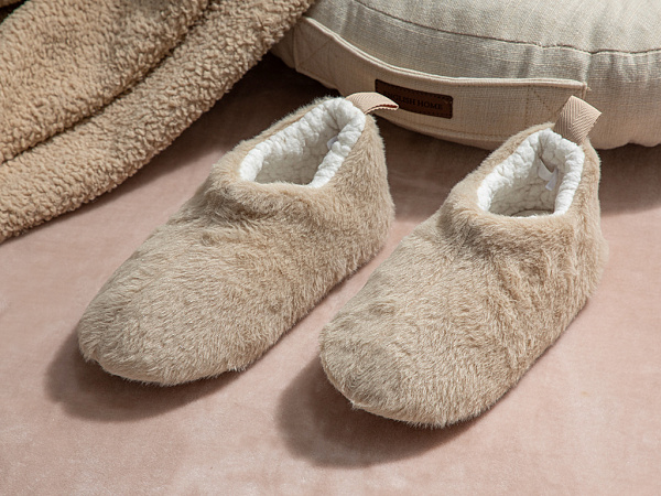 Plain Slippers 39