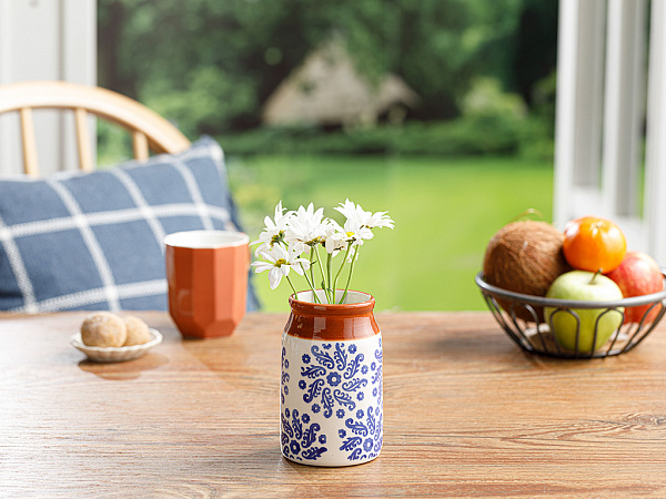 Creative Vase 8х8х12.7 cm