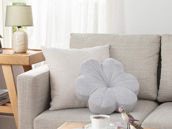 Bloom Decorative pillow 40х40 cm