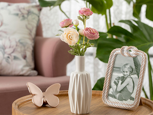 Brittle Vase 6.5х6.5х15 cm