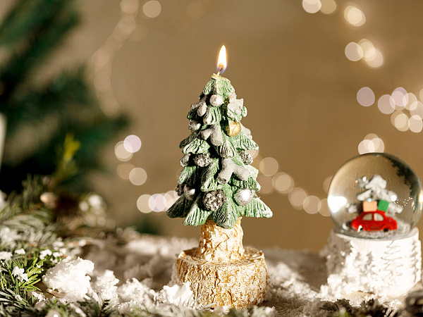Christmas Tree Свічка 6х6х15.5 см