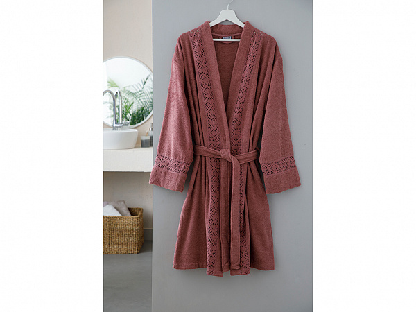 Lacy Bathrobe L-XL
