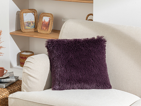 Fluffy Decorative pillow case 45x45 cm