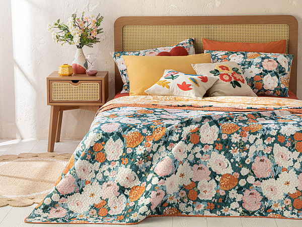 Camellia Bed cover 200х220 cm