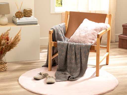 Soft Touch Rabbit Rug 120 cm