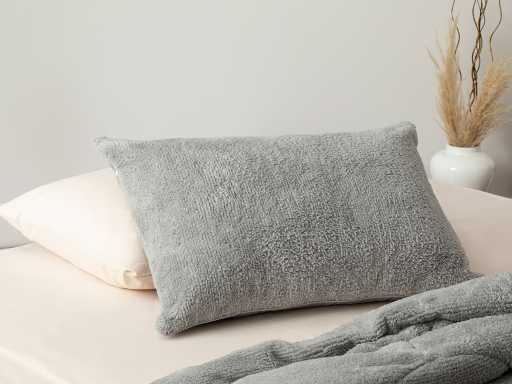 Cozy Sherpa Pillow 50х70 cm