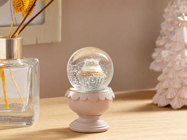 Cupcake Snow globe 7х7х12 cm