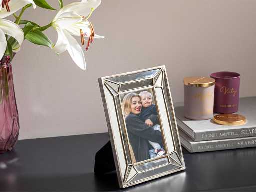 Shiny Frame 17.5х22.5 cm