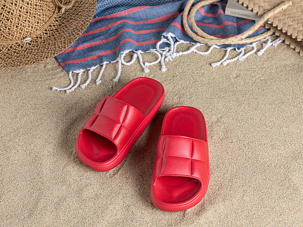 Fancy Beach slippers 38