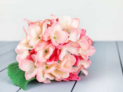 Wild Hortensia Artificial flower 56 cm
