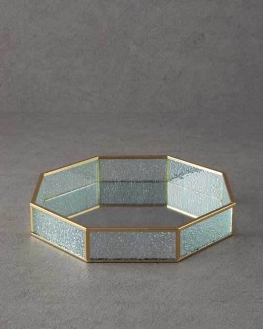 Glossy Tray 30х30х5 cm