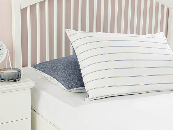 Textured Stripe Set of pillowcases 50x70 cm